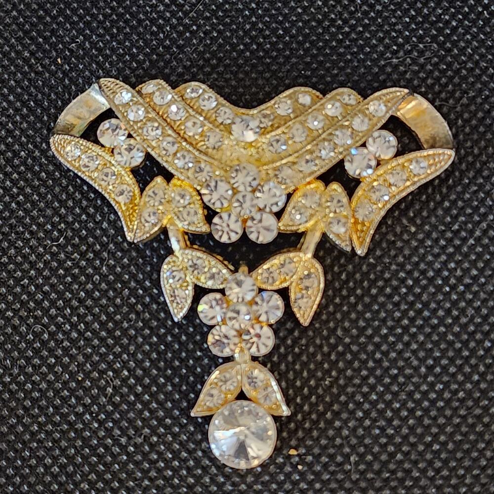 Vintage Rhinestone Scarf Slide Holder Gold Tone Clear Crystal Dangle Art Deco 2” - Picture 3 of 5